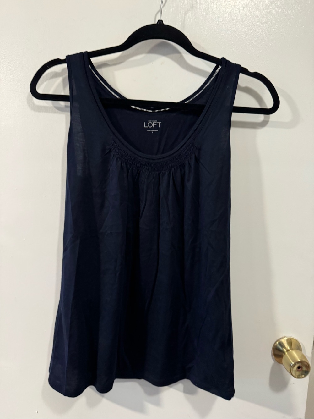 Women’s Navy Blue Ann Taylor Loft Pleated Scoop Neck Tank Top Size Small